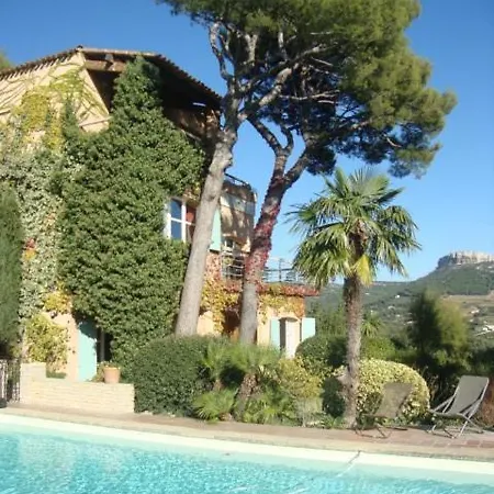 Philae T2 Jardin, Piscine, 公寓