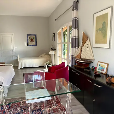 Appartement Philae T2 Jardin, Piscine,